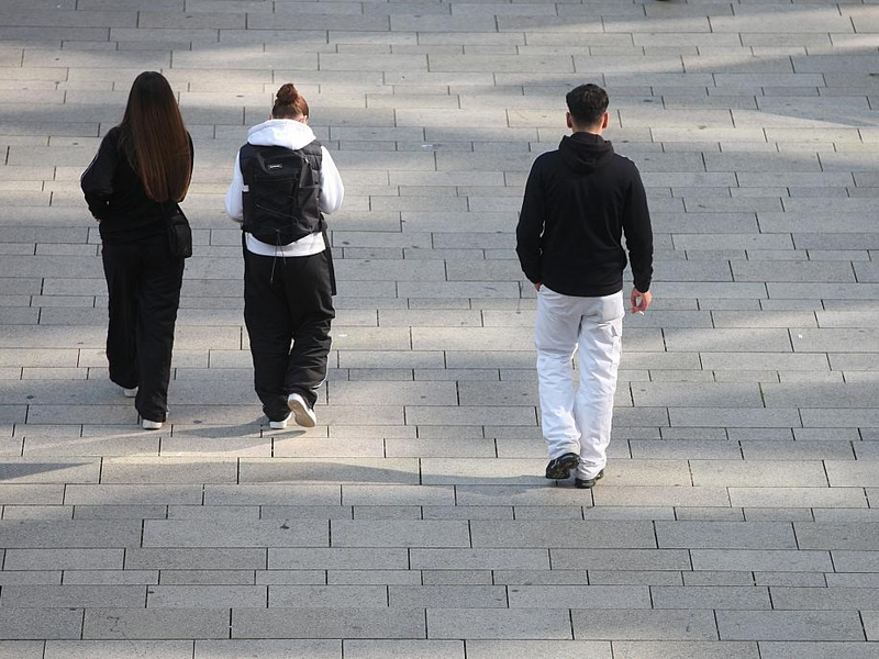 Junge Leute (Archiv) - Foto: über dts Nachrichtenagentur