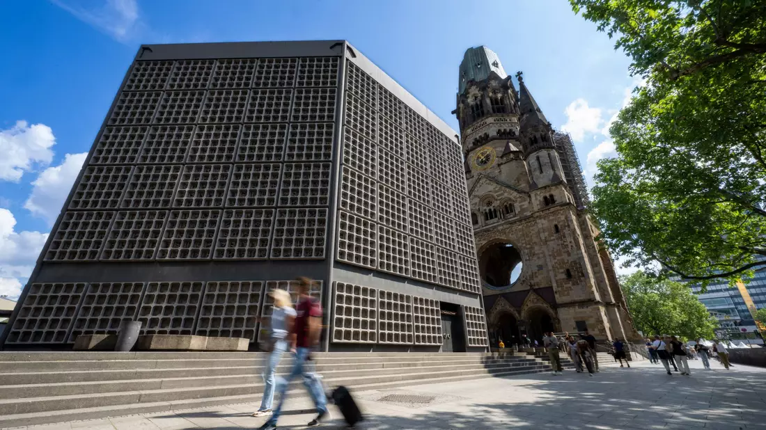 Das Gedenken in Berlin findet in der Gedächtniskirche statt (Archivbild)   - Bild: Monika Skolimowska/dpa