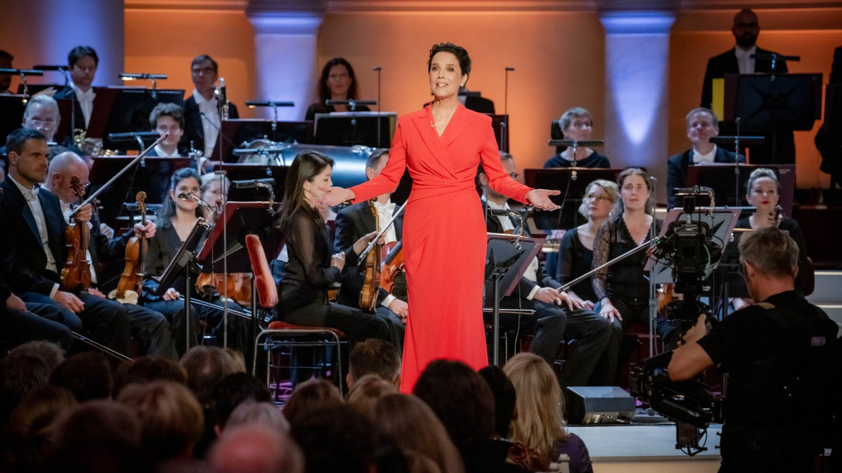 ZDF: Désirée Nosbusch präsentiert den OPUS KLASSIK 2024 mit internationalen Gästen - Foto: presseportal.de