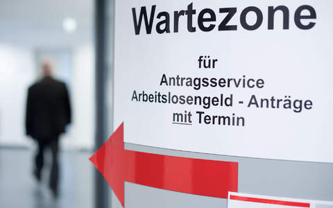 Wie stark die Arbeitslosigkeit zunehmen wird, ist laut der Prognose von Bundesland zu Bundeland unterschiedlich. - Foto: Sebastian Gollnow/dpa/dpa-tmn