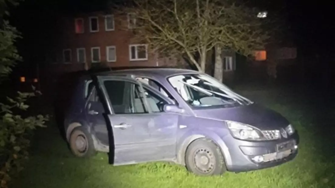 BPOL-FL: Handewitt - Fahrer ohne Führerschein; falsche Kennzeichen am Auto - Bild: presseportal.de