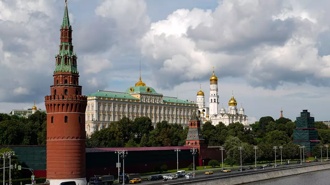 Der Kreml hält angebliche westliche Pläne über eine vorläufige Aufteilung der Ukraine nicht für realistisch. (Archivbild) - Bild: Pavel Bednyakov/AP/dpa