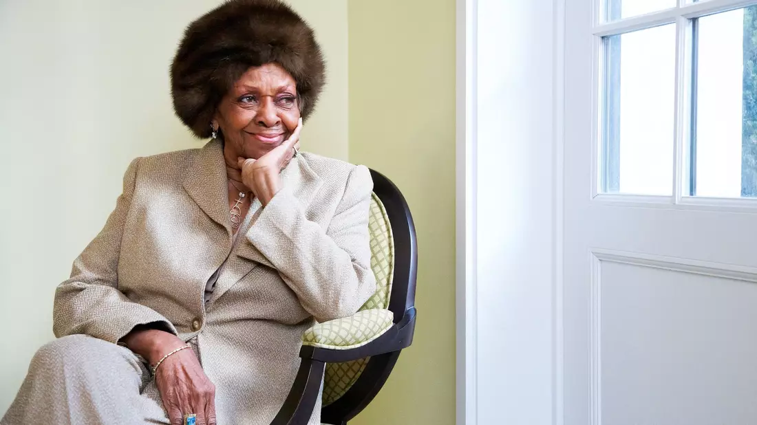 Cissy Houston hatte ihre Tochter Whitney Houston früh an die Musik herangeführt. (Archivbild) - Bild: Dan Hallman/Invision/AP