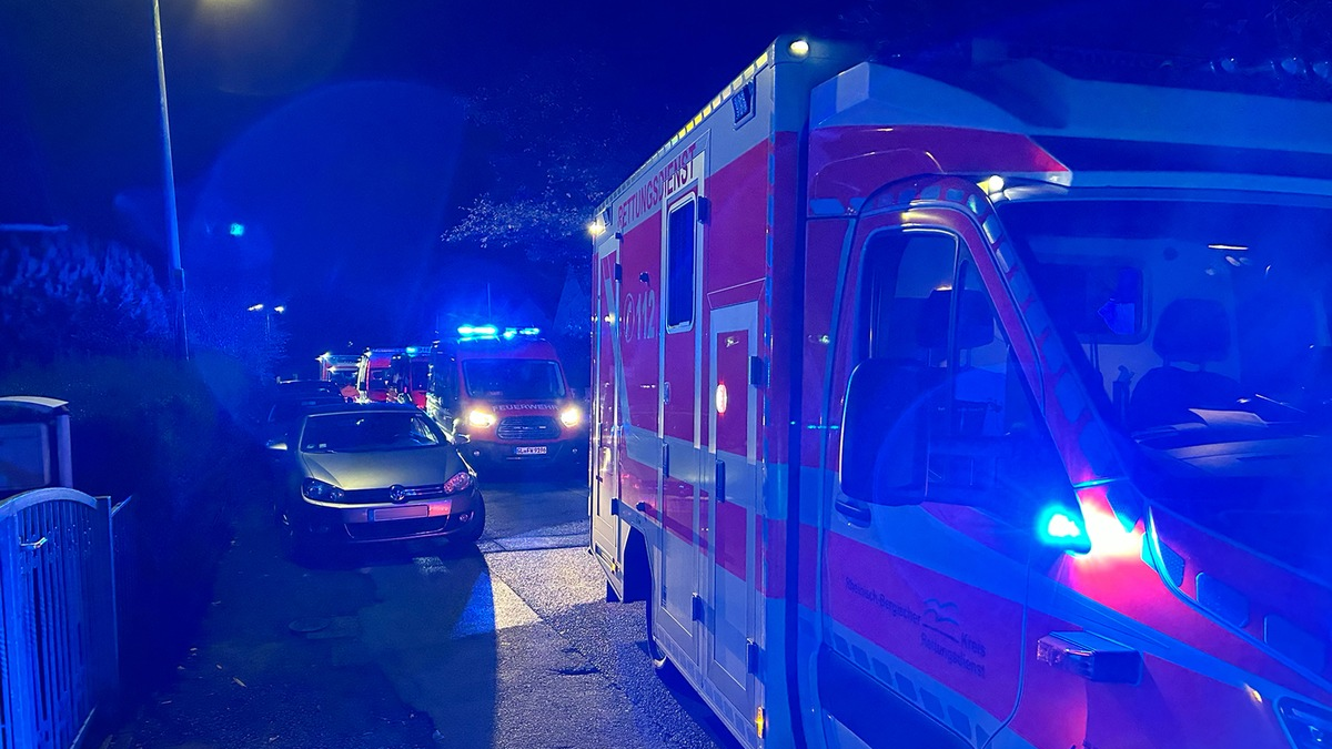 FW Rösrath: Kellerbrand im Ortsteil Kleineichen - Foto: presseportal.de