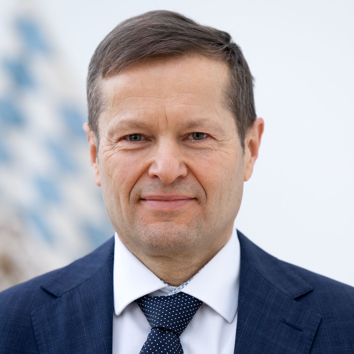 Der in Garching forschende Physiker Ferenc Krausz zählte 2023 zu den Physik-Nobelpreisträgern. (Archiv) - Foto: Sven Hoppe/dpa