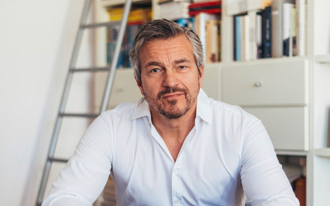 Thomas Schenk wird CEO bei SYNERGIE Deutschland / Thomas Schenk übernimmt das Ruder beim Personaldienstleister Synergie und will das Unternehmen in die Zukunft führen - Foto: presseportal.de