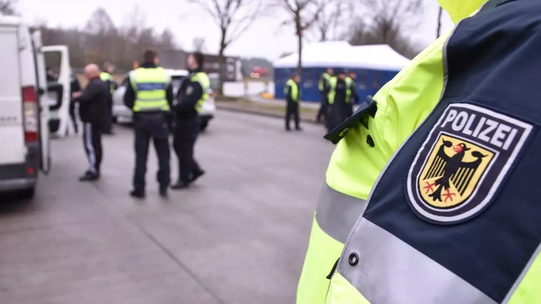 Bundespolizeidirektion München: 14 Tage vorübergehend wiedereingeführte Binnengrenzkontrollen / Feststellungen in der Bundespolizeidirektion München - Bild: presseportal.de