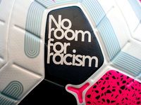 Die FIFA hat einen italienischen Verteidiger wegen diskriminierenden Verhaltens gesperrt. - Foto: John Walton/PA Wire/dpa