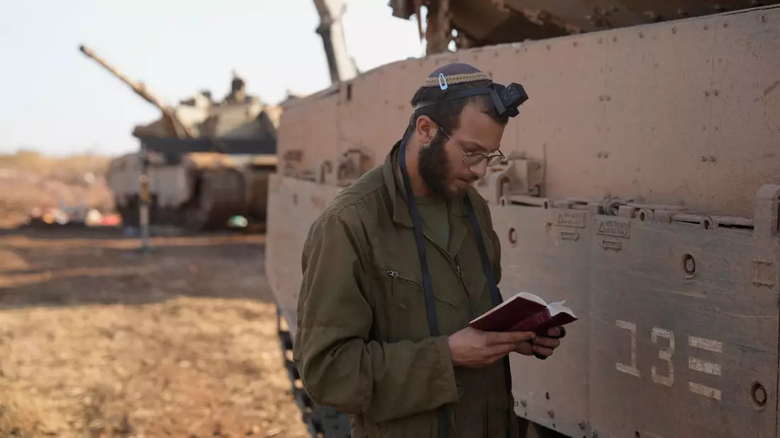 Der Einsatz von Bodentruppen gegen die Hisbollah-Miliz ist riskant. In früheren Konflikten hat sie den Israelis zum Teil schwere Verluste zugefügt. - Bild: Baz Ratner/AP/dpa