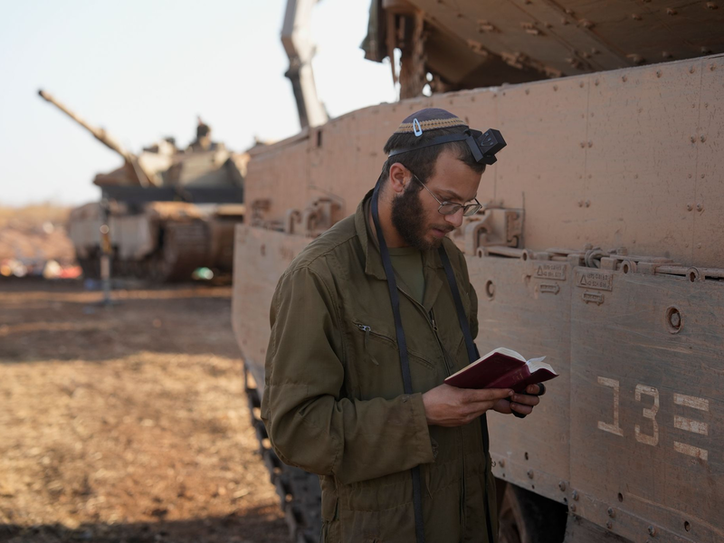 Der Einsatz von Bodentruppen gegen die Hisbollah-Miliz ist riskant. In früheren Konflikten hat sie den Israelis zum Teil schwere Verluste zugefügt. - Foto: Baz Ratner/AP/dpa