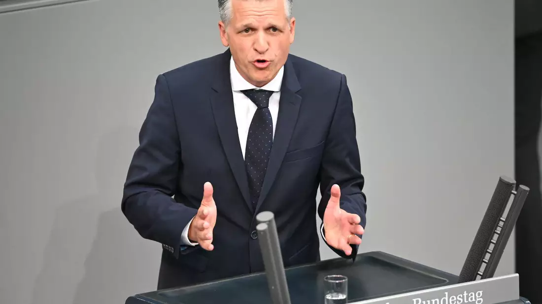 Der Parlamentarische Geschäftsführer der Unionsfraktion, Thorsten Frei (CDU), hält nichts davon, einen Antrag für ein Verbot der AfD zu stellen. (Archivbild) - Bild: Philip Dulian/dpa
