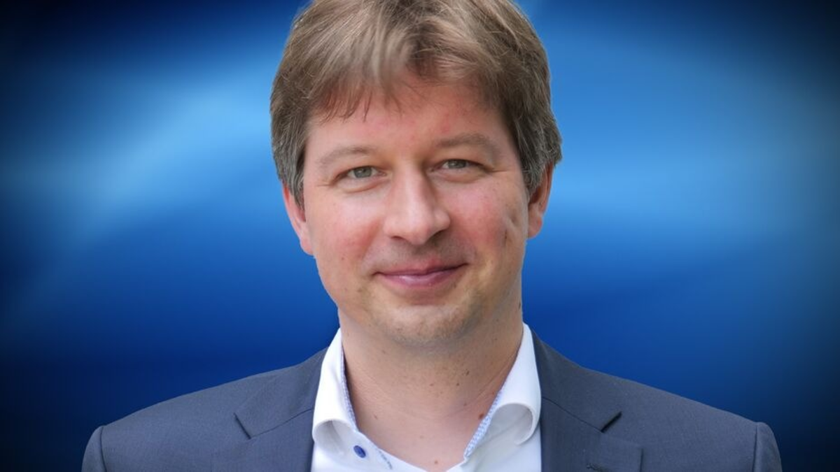 HöMS: Professor und Leiter der Forschungsstelle 