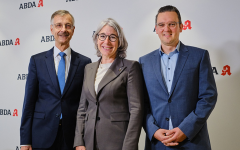 Deutscher Apothekertag: Ein Jahr vor der Bundestagswahl - Apothekerschaft richtet eindringlichen Appell an die Bundesregierung - Foto: presseportal.de Deutscher Apothekertag: Ein Jahr vor der Bundestagswahl - Apothekerschaft richtet eindringlichen Appell an die Bundesregierung - Foto: presseportal.de