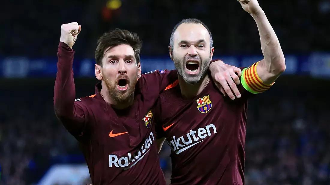 Zwei Große des Weltfußballs: Lionel Messi und Andrés Iniesta - Bild: Nick Potts/PA Wire/dpa