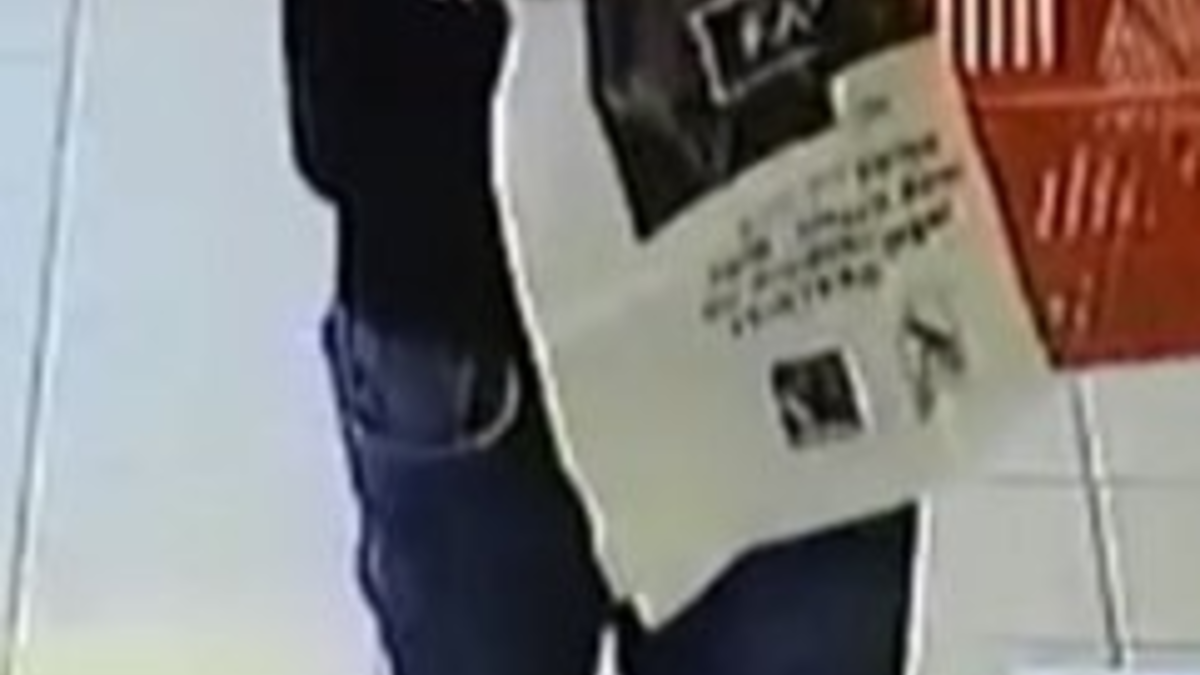 LPI-EF: Öffentlichkeitsfahndung nach Dieb - Foto: presseportal.de