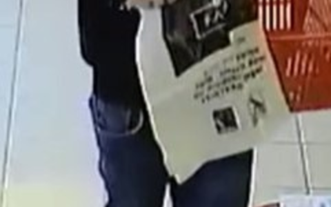 LPI-EF: Öffentlichkeitsfahndung nach Dieb - Foto: presseportal.de