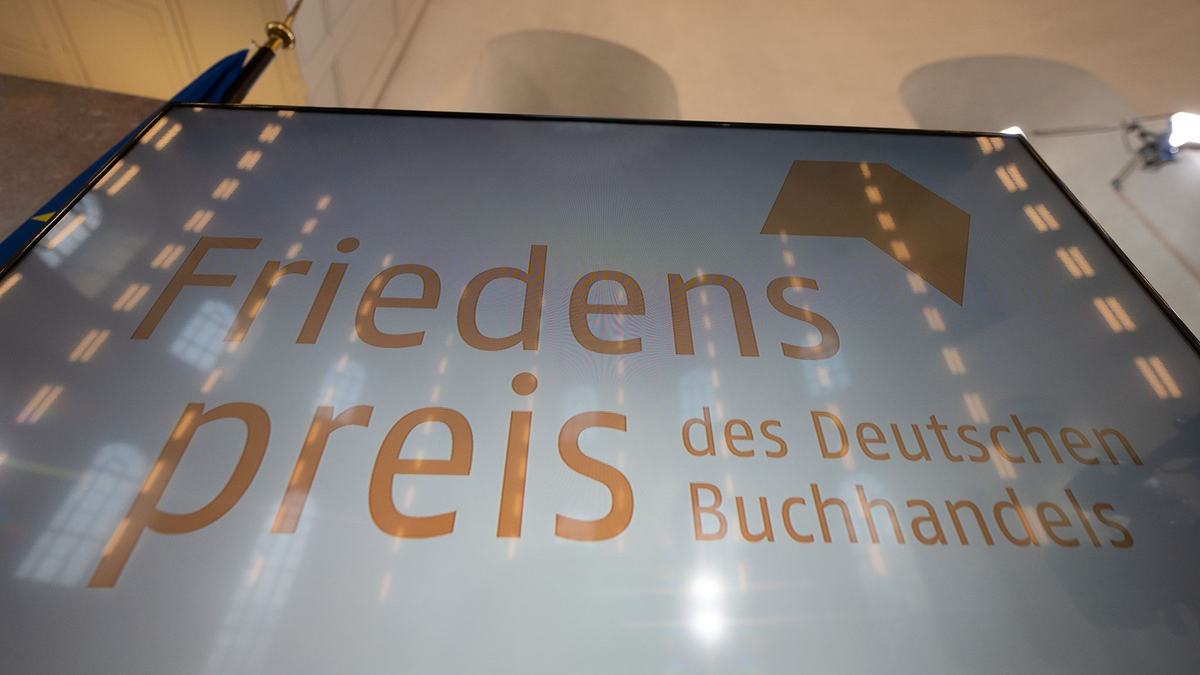 Anne Applebaum erhält den diesjährigen Friedenspreis des Deutschen Buchhandels. (Archivbild) - Foto: Sebastian Gollnow/dpa