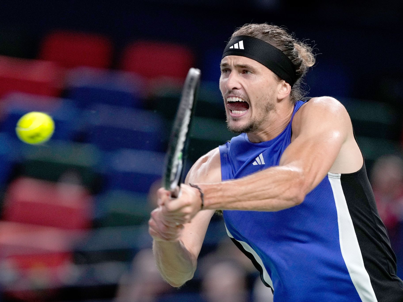 Alexander Zverev kämpft auch gegen seinen Lungen-Probleme. - Foto: Andy Wong/AP/dpa