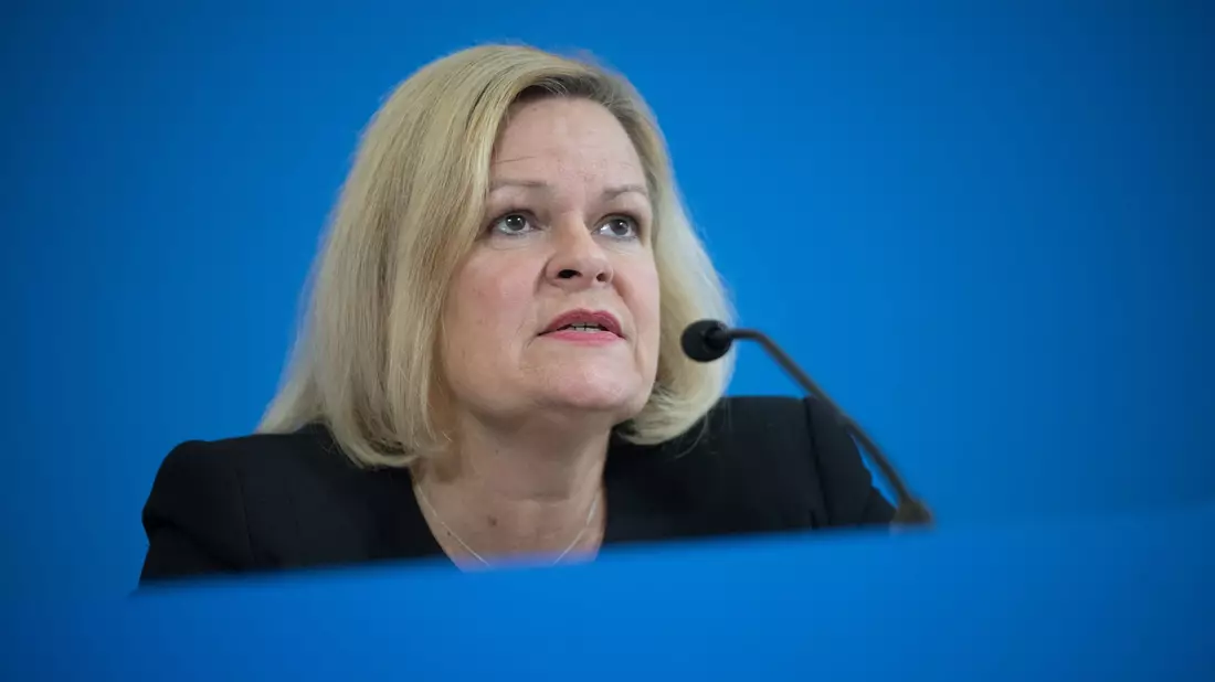 Die SPD-Politikerin Faeser war bei der FDP-Fraktion zu Gast. (Archivbild) - Bild: Sebastian Christoph Gollnow/dpa