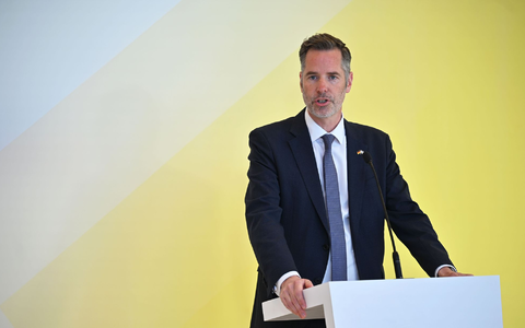 Mehr Ordnung in der Migrationspolitik sei ein Schwerpunkt der Ampel, sagt der FDP-Fraktionsvorsitzende Christian Dürr. - Foto: Carla Benkoe/dpa