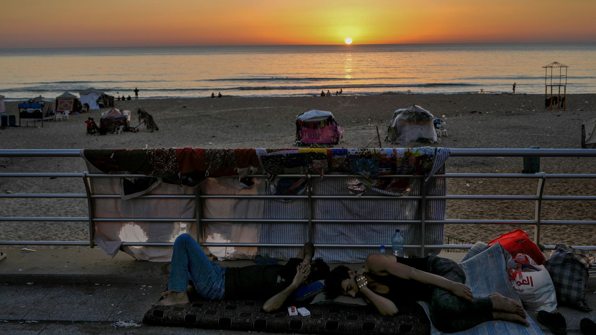 Der Krieg hat im Libanon in vielen Dörfern zu Zerstörung geführt. - Foto: Bilal Hussein/AP
