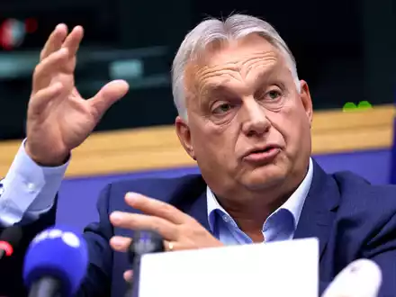 Fordert Spitzentreffen zur Migration: Der ungarische Ministerpräsident Viktor Orban. (Archivbild) - Foto: Frederick Florin/AFP/dpa