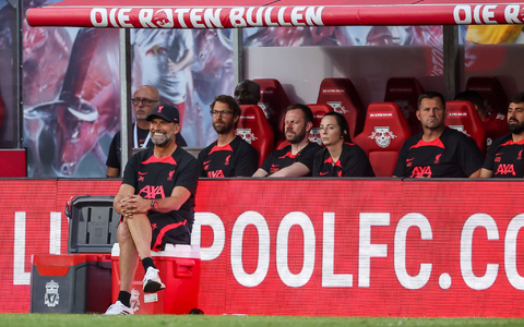 Jürgen Klopp spricht über seine damalige Entscheidung pro Liverpool. - Foto: Jan Woitas/dpa Jürgen Klopp spricht über seine damalige Entscheidung pro Liverpool. - Foto: Jan Woitas/dpa