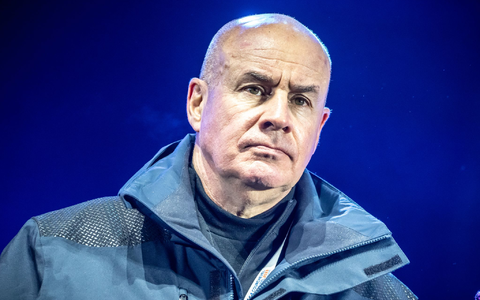 Fis-Präsident Johan Eliasch kontert den offenen Protestbriefen von vielen Ski-Assen. - Foto: Michael Kappeler/dpa