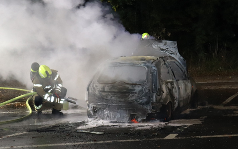 POL-PB: Auto am Lippesee in Brand gesetzt - Foto: presseportal.de
