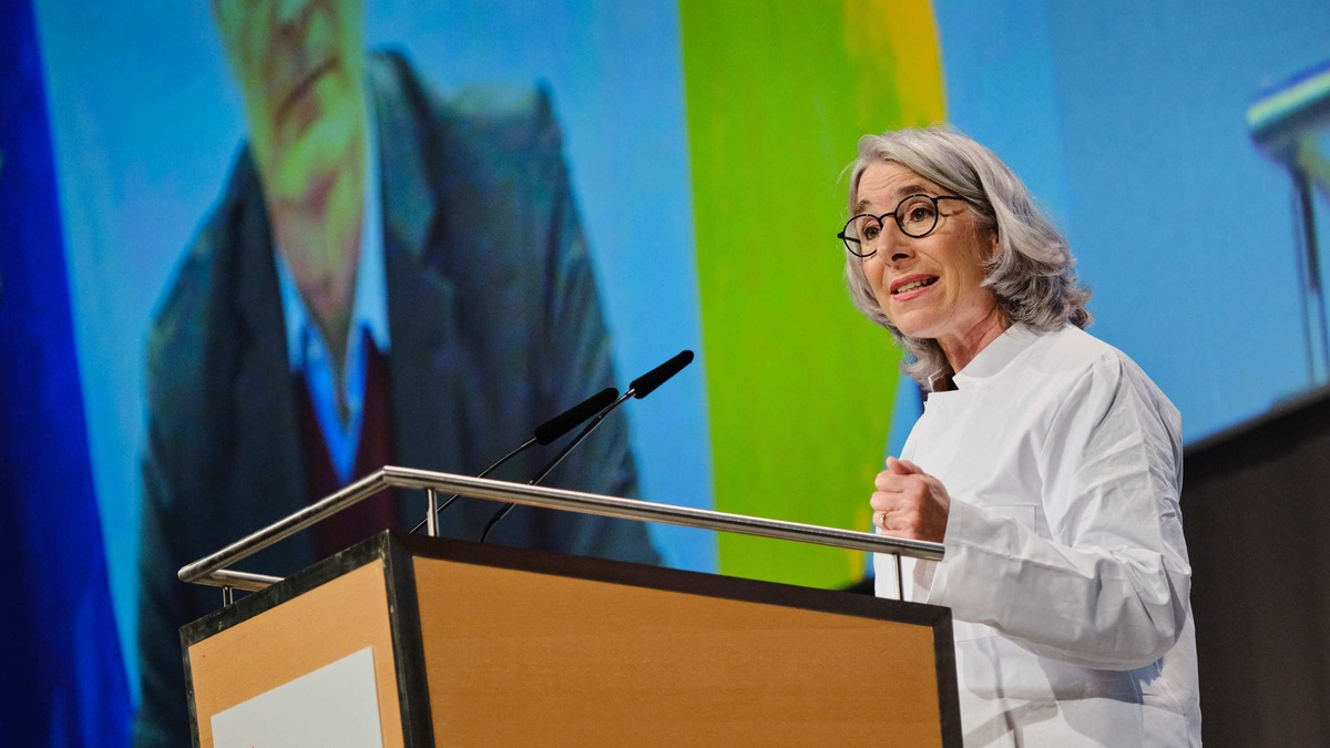 Deutscher Apothekertag / Overwiening: Politik gegen die Apotheken ist Politik gegen die Menschen! - Foto: presseportal.de