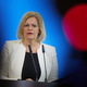 Innenministerin Nancy Faeser (SPD) nannte die Forderungen der Gewerkschaften sehr hoch. - Foto: Jörg Carstensen/dpa