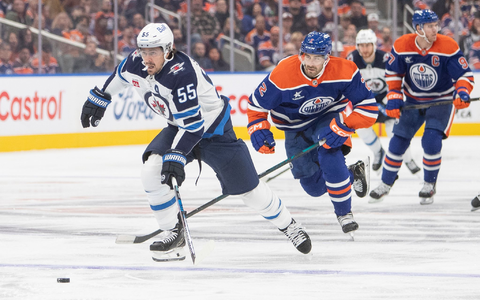 FĂŒr Oilers-Torwart Stuart Skinner war der Saisonstart ein Debakel. - Foto: AMBER BRACKEN/The Canadian Press/AP/dpa FĂŒr Oilers-Torwart Stuart Skinner war der Saisonstart ein Debakel. - Foto: AMBER BRACKEN/The Canadian Press/AP/dpa