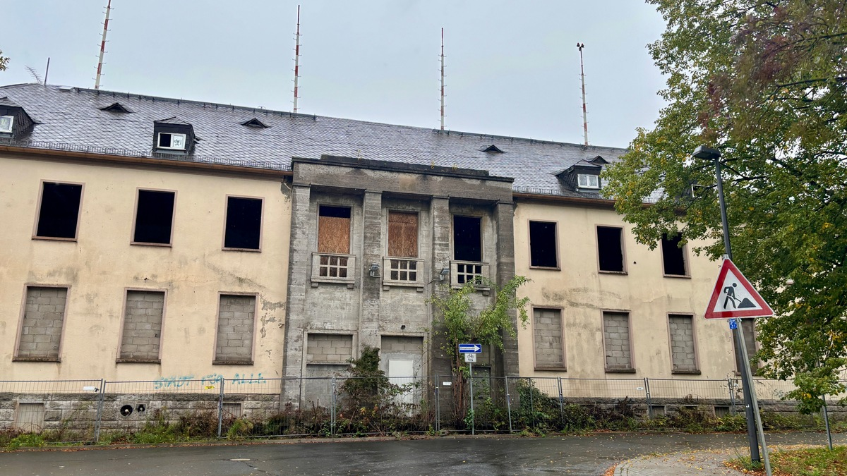 FW-F: Grünes Licht für das neue Krisenabwehr- und Trainingszentrum - Stärkung des Krisenmanagements der Stadt Frankfurt - Foto: presseportal.de