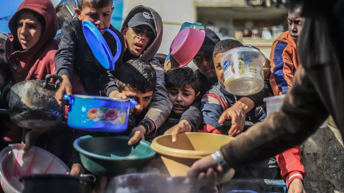 Die Not im Gazastreifen ist groß, viele Kinder leiden unter Mangelernährung. (Archivbild) - Bild: Mohammed Talatene/dpa