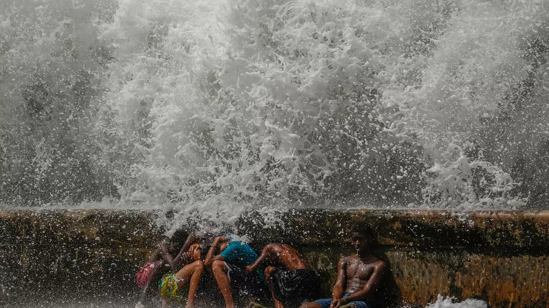 Auch in anderen Regionen sind die Auswirkungen des Hurrikans zu spüren. - Bild: Ramon Espinosa/AP