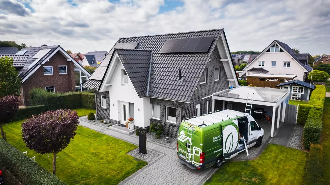 Steven Hensel von der Grüne Leuchte GmbH & Co. KG verrät: Das ist die größte Gefahr im PV-Markt - Bild: presseportal.de