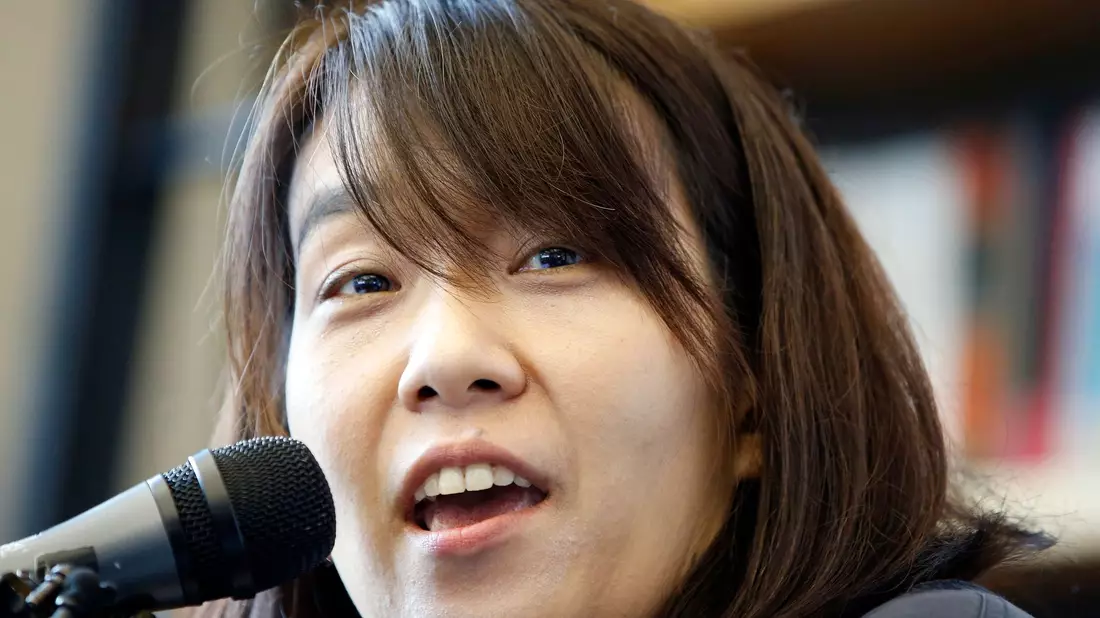 Die 53-Jährige erhält den Preis «für ihre intensive poetische Prosa, die sich historischen Traumata stellt und die Zerbrechlichkeit des menschlichen Lebens offenlegt». (Archivbild) - Bild: Lee Jin-man/AP/dpa
