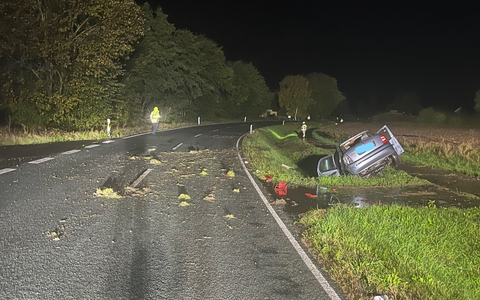 POL-COE: Dülmen, Empte/Auto überschlägt sich - Fahrerermittlungen laufen - Foto: presseportal.de