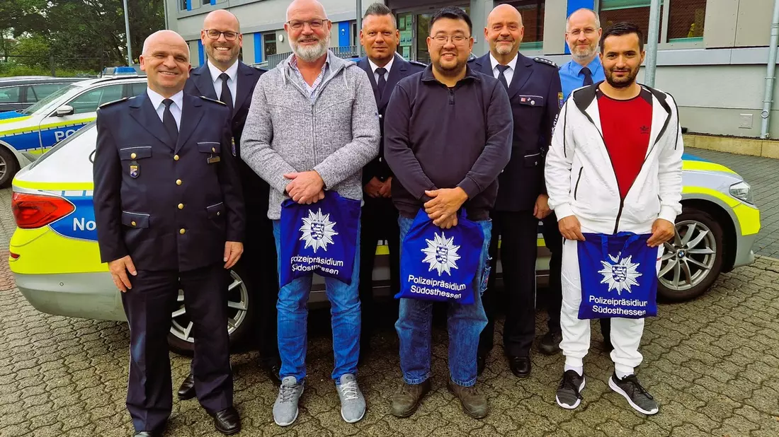 POL-OF: Falschfahrer auf der Autobahn gestoppt: Polizei dankt couragierten Autofahrern für ihr beherztes Einschreiten - Bild: presseportal.de