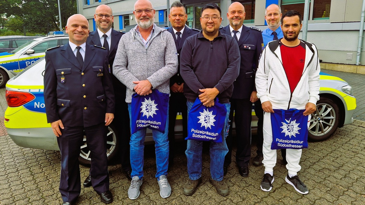 POL-OF: Falschfahrer auf der Autobahn gestoppt: Polizei dankt couragierten Autofahrern für ihr beherztes Einschreiten - Foto: presseportal.de
