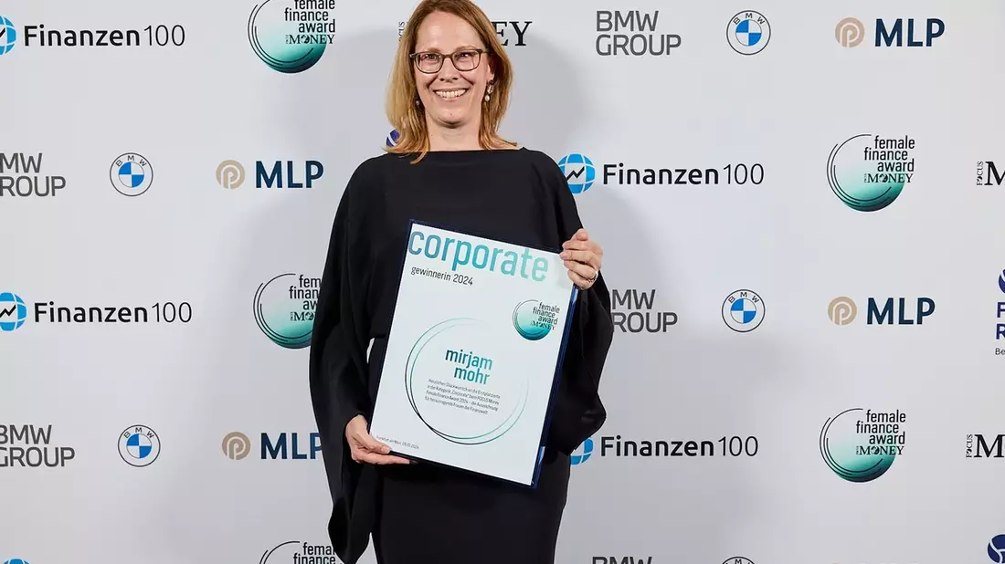 Interhyp-Vertriebsvorständin Mirjam Mohr ist Gewinnern des Female Finance Award 2024 - Bild: presseportal.de