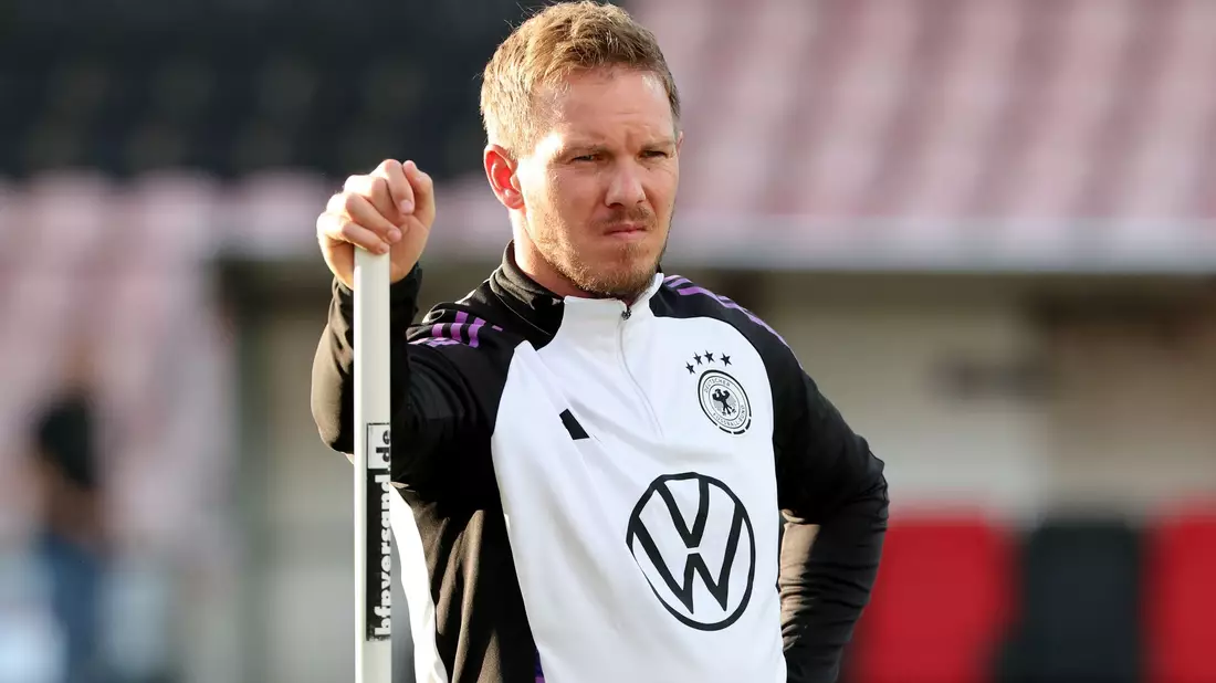 Nagelsmann muss in Zenica improvisieren. - Bild: Christian Charisius/dpa