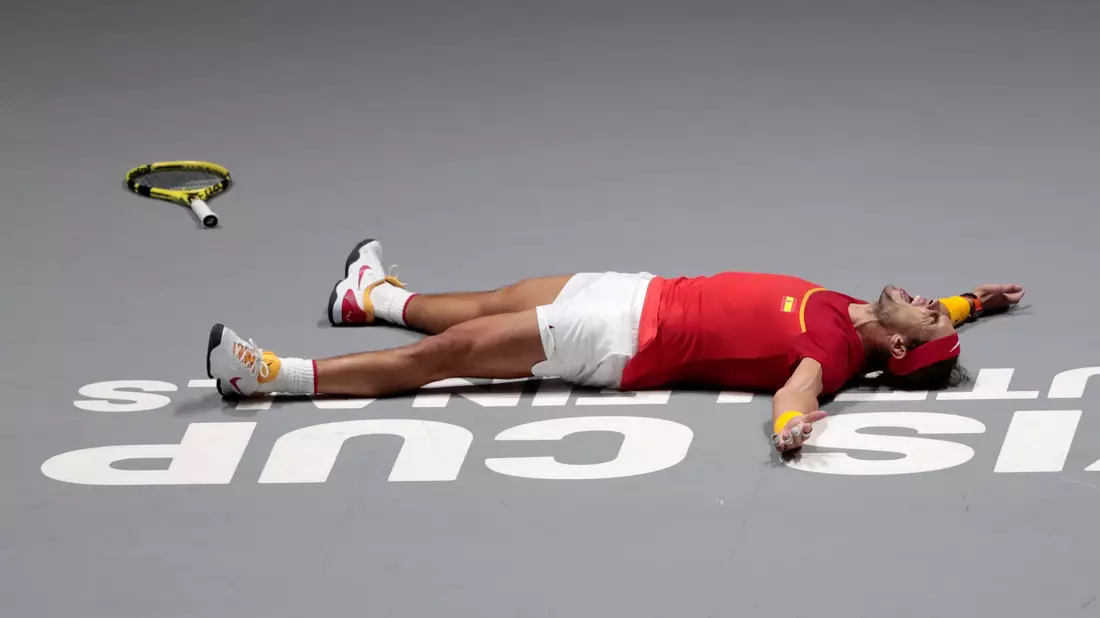 Mit einem Sieg im Einzel machte Rafael Nadal 2019 den Davis-Cup-Titel für Spanien perfekt. - Bild: Bernat Armangue/AP/dpa