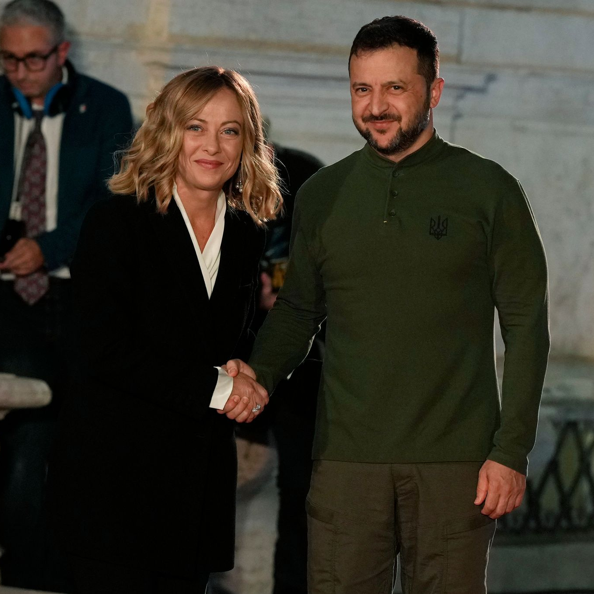 Italiens Regierungschefin Meloni ist eine erklärte Unterstützerin der Ukraine.  - Foto: Andrew Medichini/AP/dpa