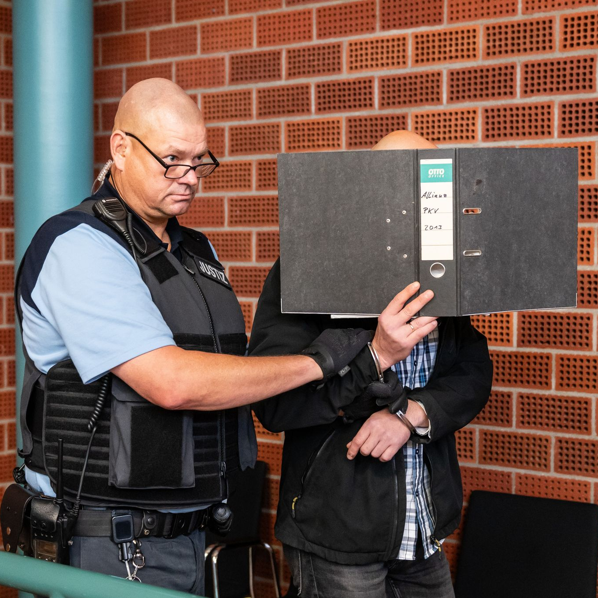 Im Prozess um einen Mord ohne Leiche hat der Angeklagte keine Angaben gemacht. (Foto-aktuell) - Foto: Silas Stein/dpa