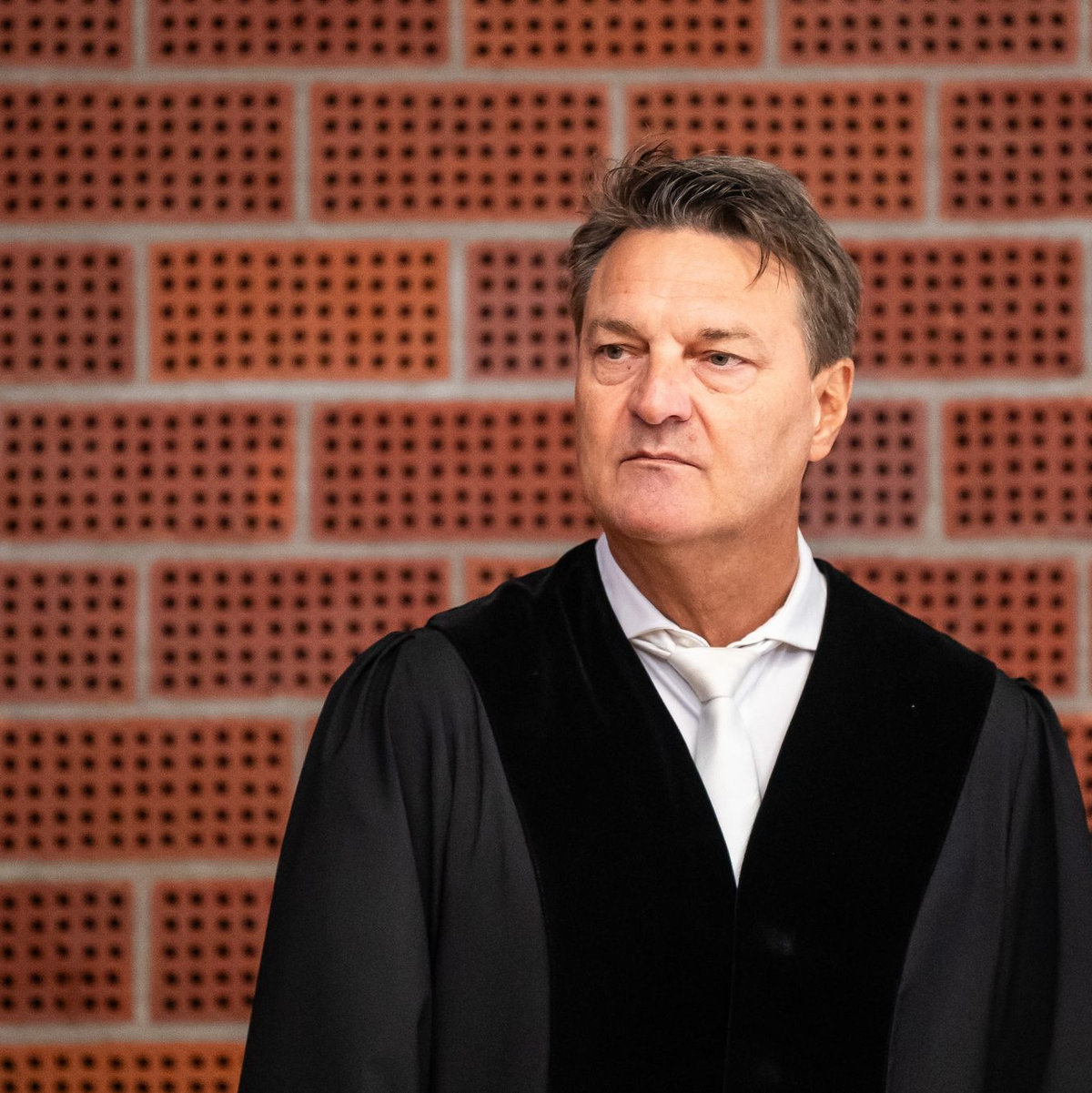 Im Prozess um einen Mord ohne Leiche hat der Angeklagte keine Angaben gemacht. (Foto-aktuell) - Foto: Silas Stein/dpa