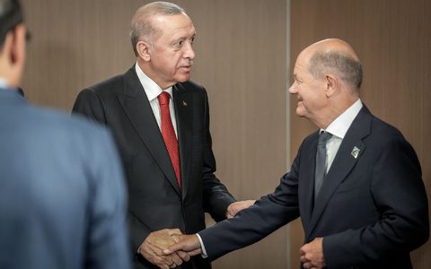 Scholz reist zu Treffen mit Erdogan in die Türkei. - Foto: Kay Nietfeld/dpa