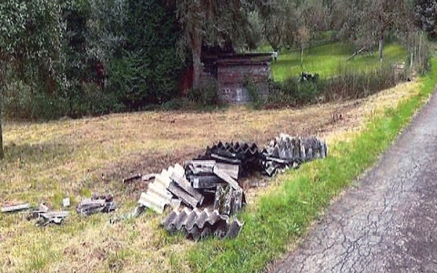 POL-LDK: + Wer hat die Asbest-Platten entsorgt? + Unfallflucht am Erdaer Kreuz + Schwindel hat Folgen + Gegenverkehr übersehen + - Foto: presseportal.de