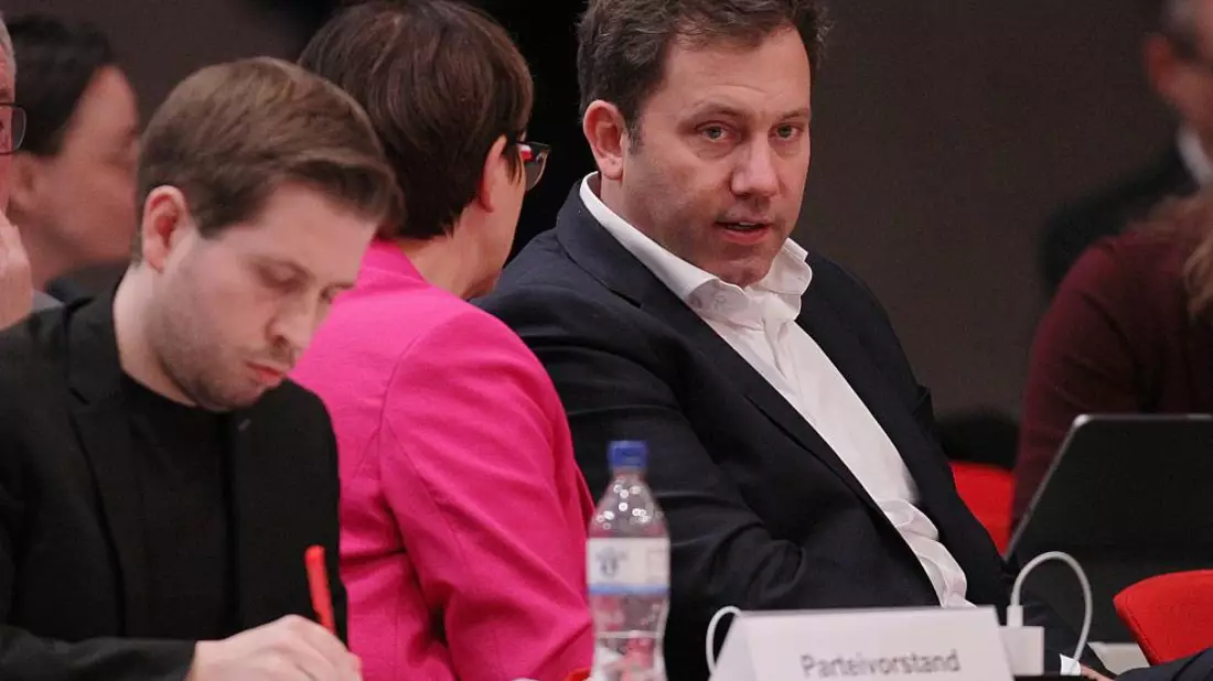 Kevin Kühnert, Saskia Esken, Lars Klingbeil (Archiv) - Bild: über dts Nachrichtenagentur