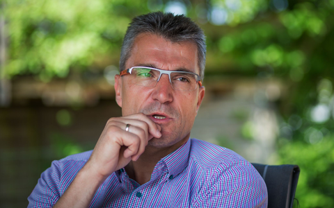 DFB-Schiedsrichter-Chef Knut Kircher reagiert auf die Kritik von Patrick Ittrich bezüglich der Belastungssteuerung. - Foto: Christoph Schmidt/dpa